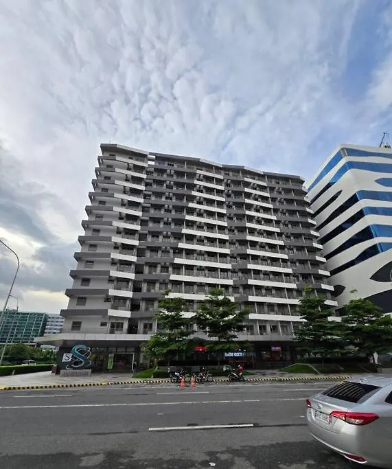 Casa Bella At S Residence, Near Sm Mall Of Asia Manila